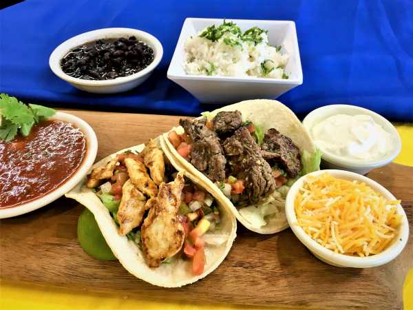 Chicken (75%) & Skirt Steak (25%) Fajita Bar